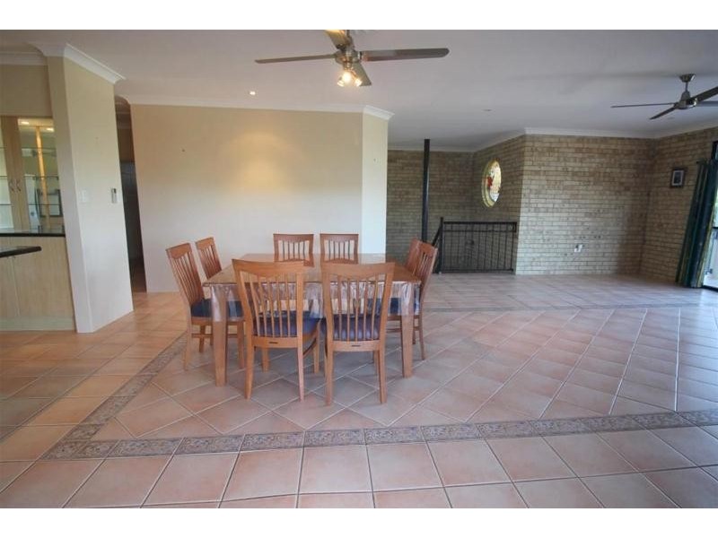 13 Dunkalli Crescent, Wongaling Beach QLD 4852