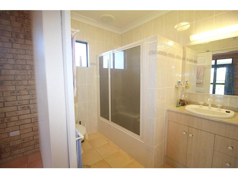 13 Dunkalli Crescent, Wongaling Beach QLD 4852