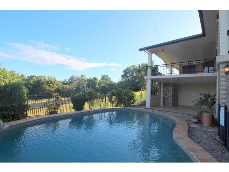13 Dunkalli Crescent, Wongaling Beach QLD 4852