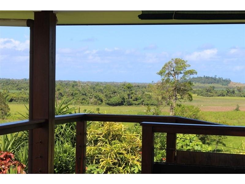 20 Hayter Road, El Arish QLD 4855