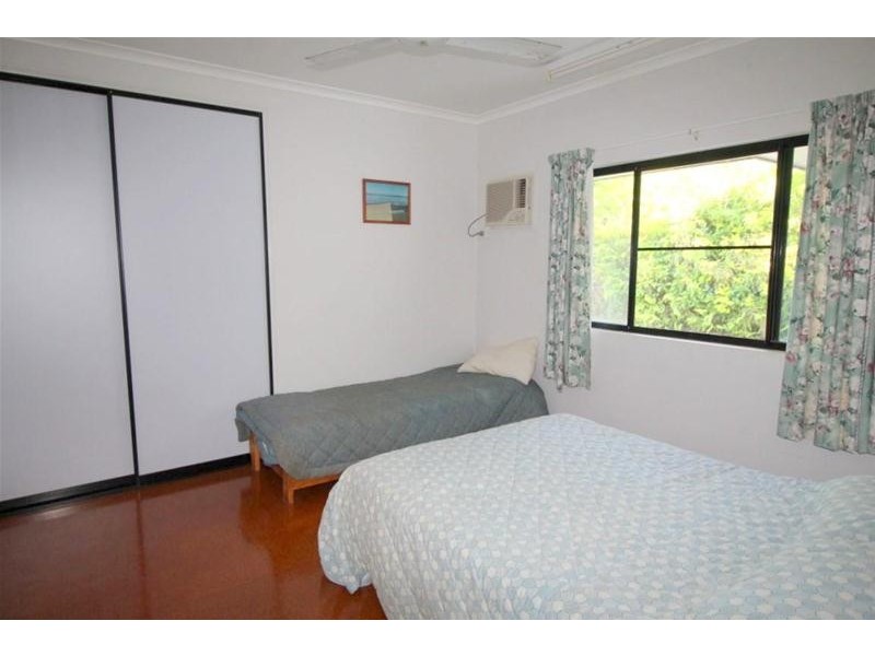 20 Hayter Road, El Arish QLD 4855