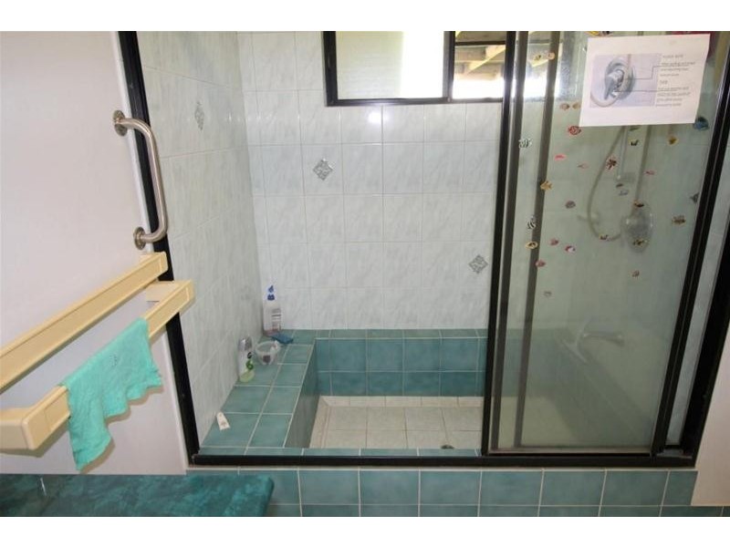 20 Hayter Road, El Arish QLD 4855