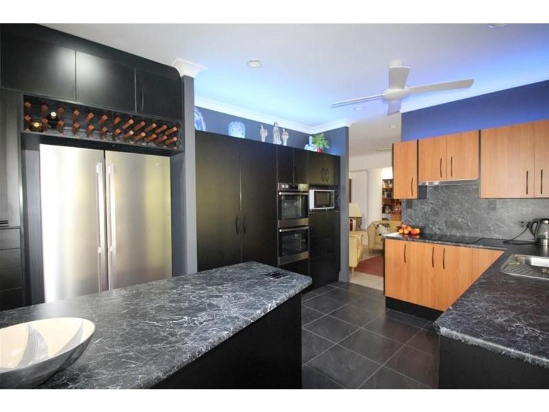 6 McNamara Street, Wongaling Beach QLD 4852