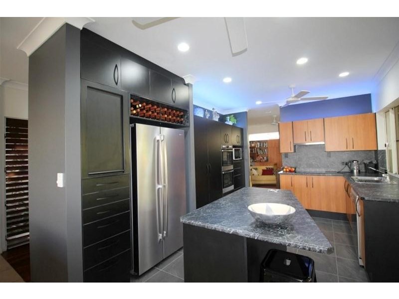 6 McNamara Street, Wongaling Beach QLD 4852