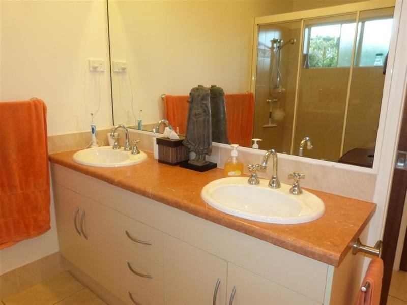 6 McNamara Street, Wongaling Beach QLD 4852