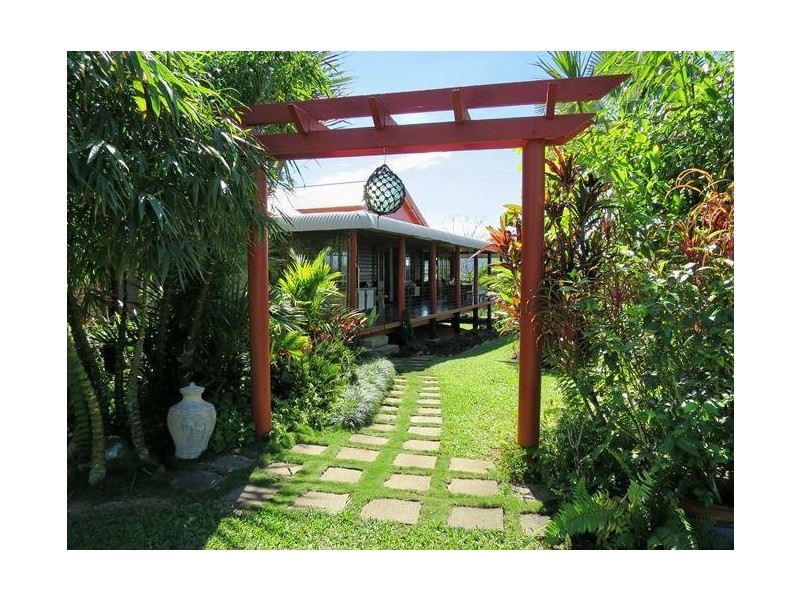 54 Thistle Road, Maadi QLD 4855