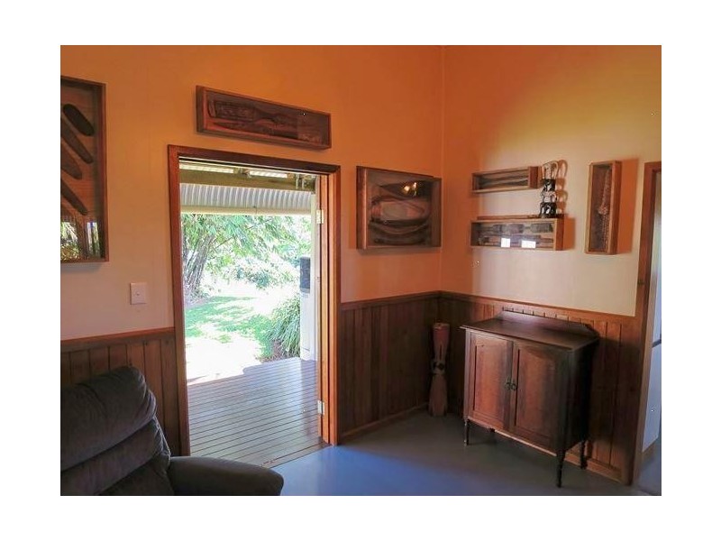 54 Thistle Road, Maadi QLD 4855