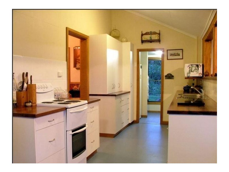 54 Thistle Road, Maadi QLD 4855