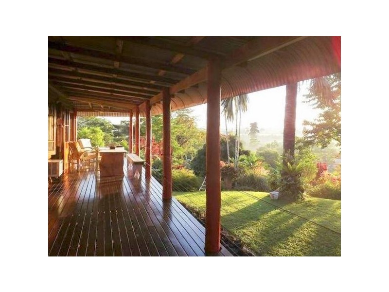 54 Thistle Road, Maadi QLD 4855