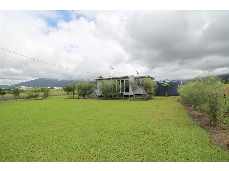 Lot 201 Crossan Road, Midgenoo QLD 4854