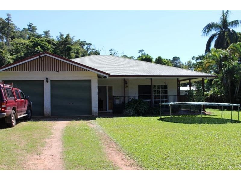 8 James Road, Mission Beach QLD 4852