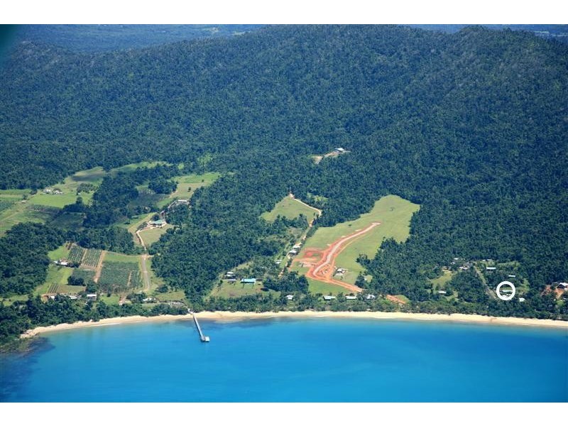 8 James Road, Mission Beach QLD 4852