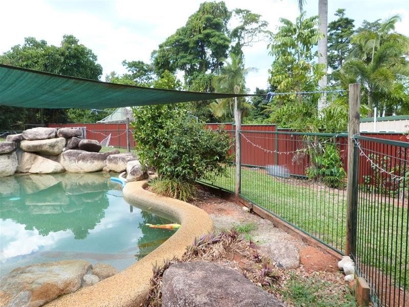 8 James Road, Mission Beach QLD 4852