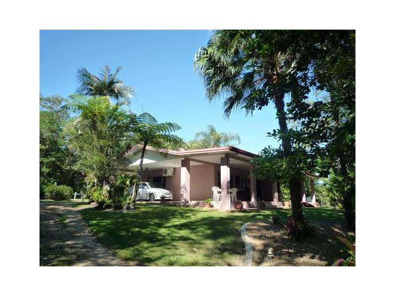 856 East Feluga Road, East Feluga QLD 4854