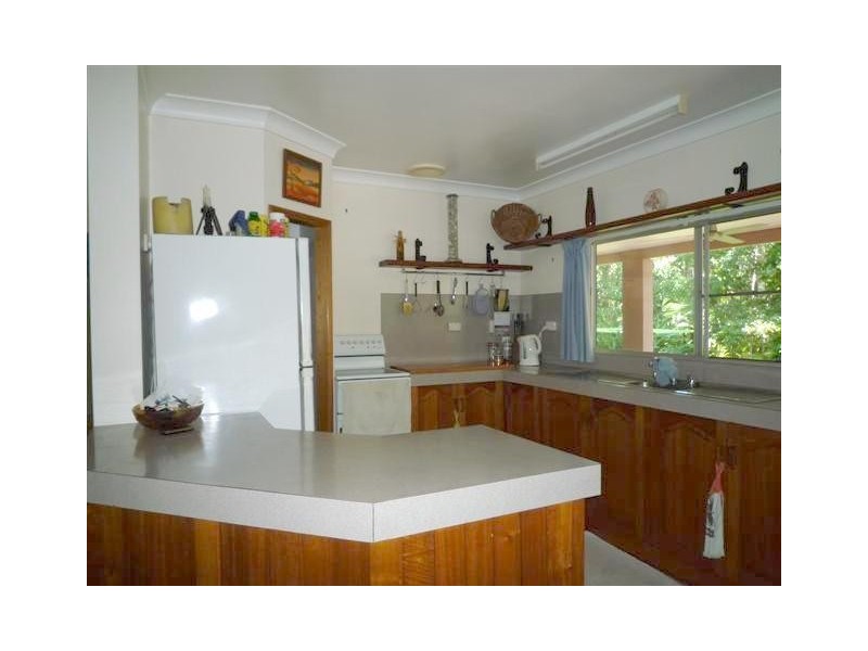 856 East Feluga Road, East Feluga QLD 4854