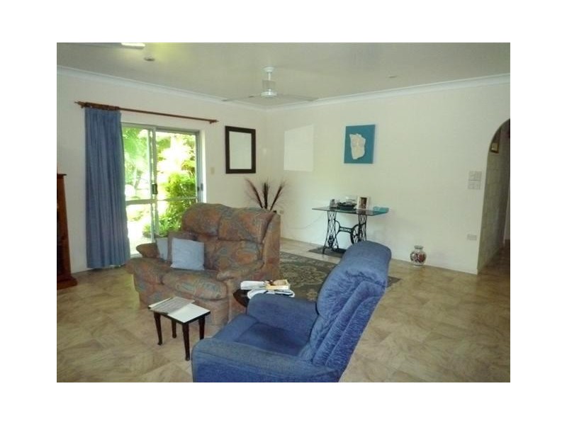 856 East Feluga Road, East Feluga QLD 4854