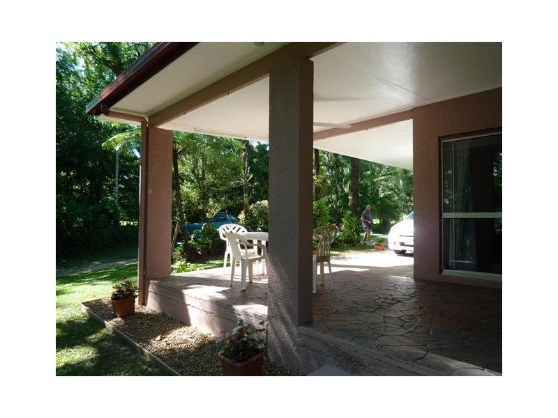 856 East Feluga Road, East Feluga QLD 4854