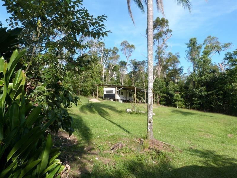 Lot 2, 2 Mountain View Close, Maria Creeks QLD 4855