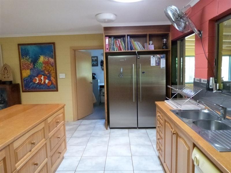 506 Bingil Bay Road, Garners Beach QLD 4852