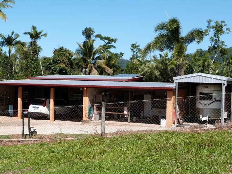 506 Bingil Bay Road, Garners Beach QLD 4852