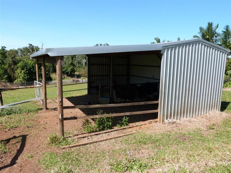 506 Bingil Bay Road, Garners Beach QLD 4852