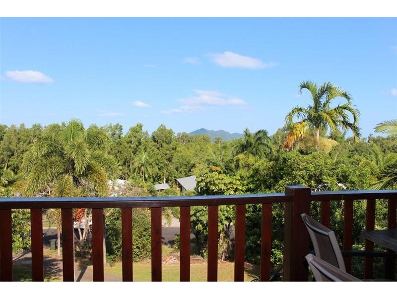 11 Dunkalli Crescent, Wongaling Beach QLD 4852