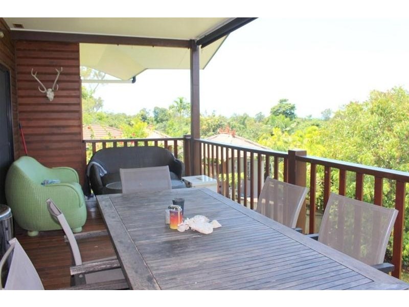 11 Dunkalli Crescent, Wongaling Beach QLD 4852