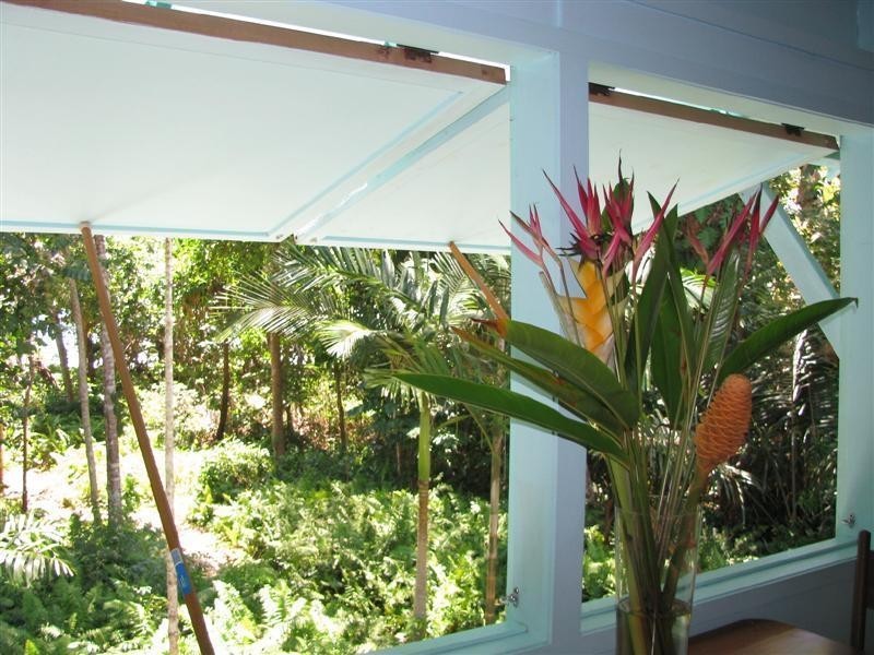 6 Koda Street, Wongaling Beach QLD 4852