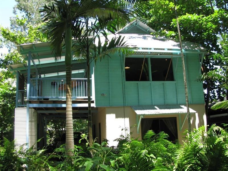 6 Koda Street, Wongaling Beach QLD 4852