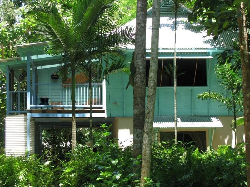 6 Koda Street, Wongaling Beach QLD 4852