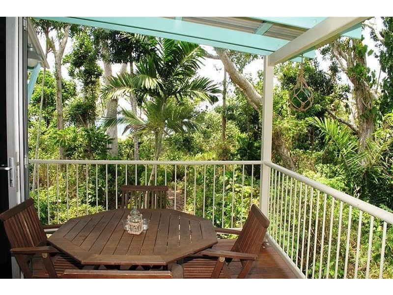 6 Koda Street, Wongaling Beach QLD 4852