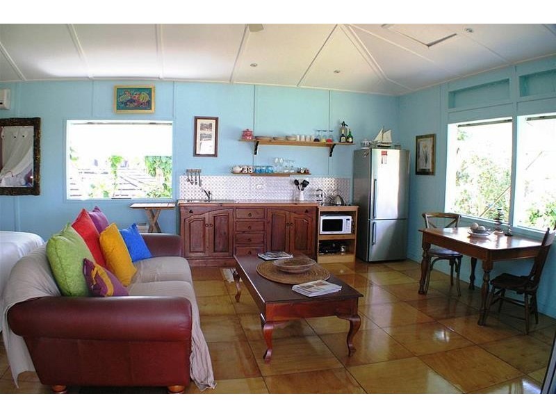 6 Koda Street, Wongaling Beach QLD 4852