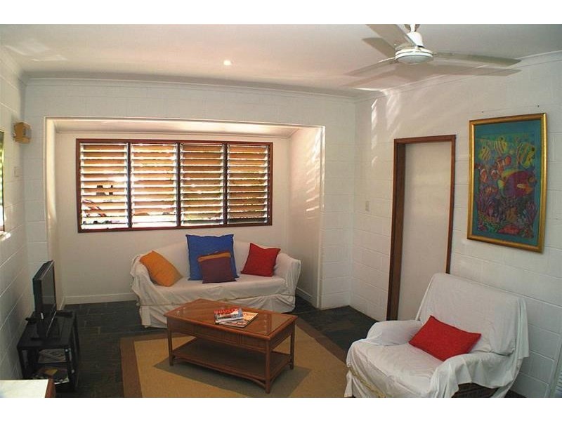 6 Koda Street, Wongaling Beach QLD 4852