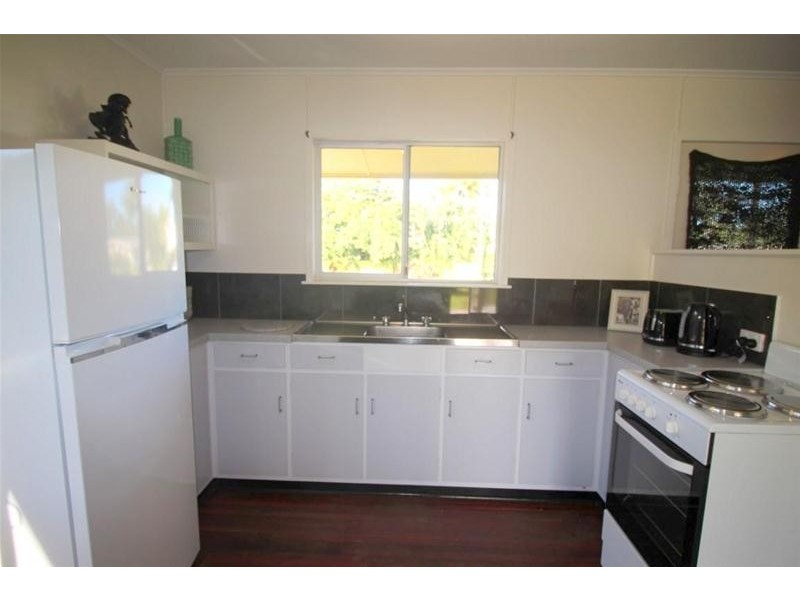 22 Porter Promenade, Mission Beach QLD 4852