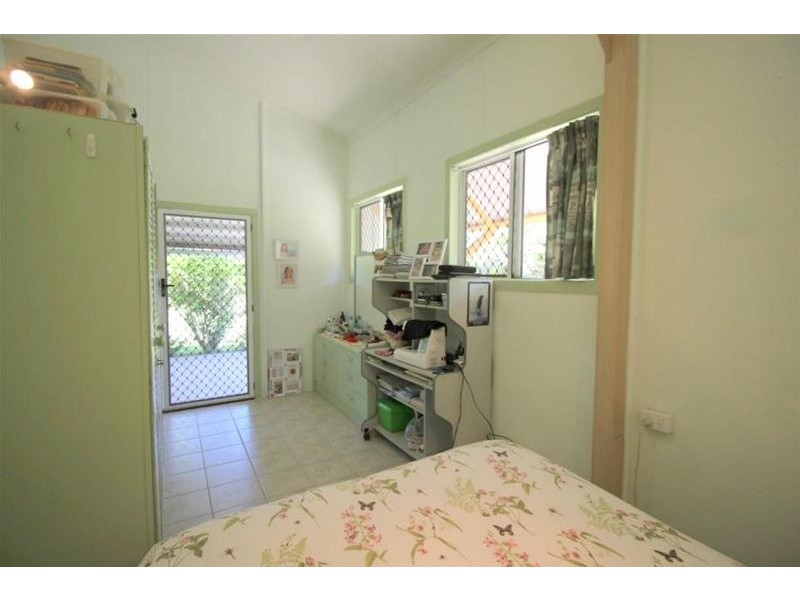37 Paradise Palm Drive, Tully Heads QLD 4854
