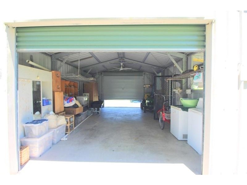 37 Paradise Palm Drive, Tully Heads QLD 4854