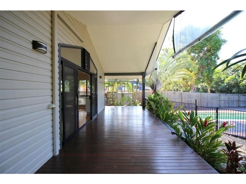 14 Pacific View Drive, Wongaling Beach QLD 4852