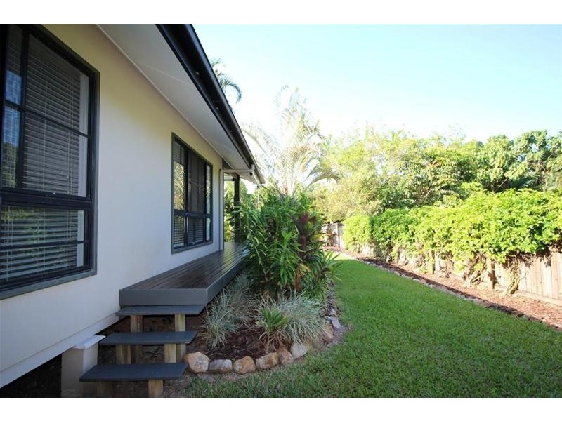 14 Pacific View Drive, Wongaling Beach QLD 4852