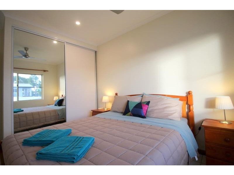3/112 Kennedy Esplanade, South Mission Beach QLD 4852