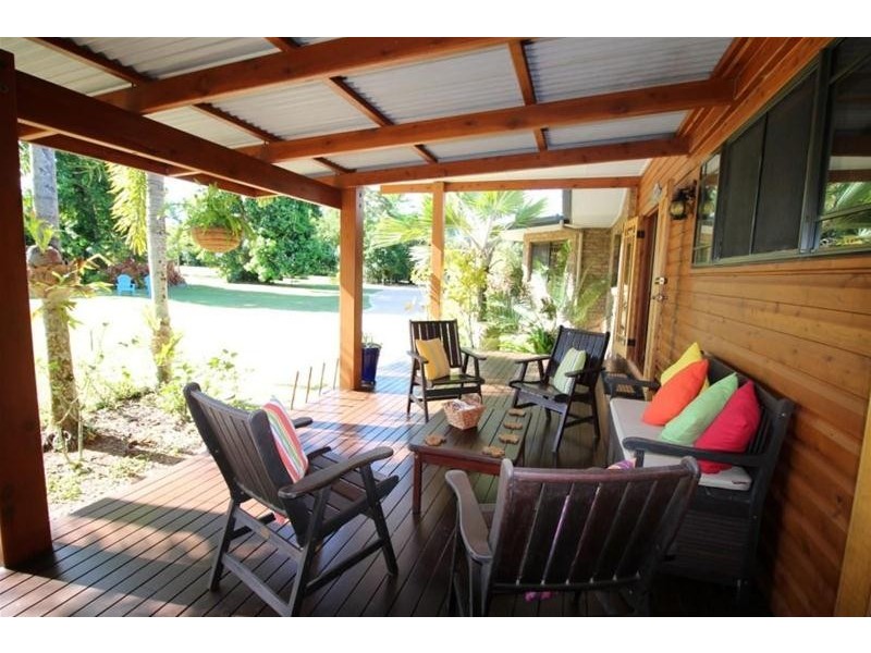 5a Kurrajong Close, Wongaling Beach QLD 4852