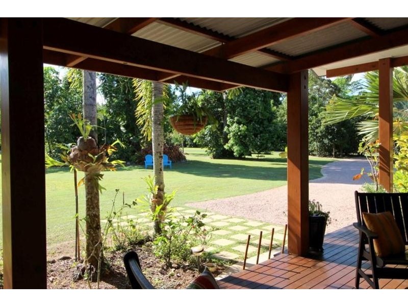 5a Kurrajong Close, Wongaling Beach QLD 4852