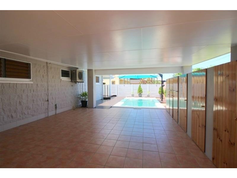 2/6 Hilliar Street, Wongaling Beach QLD 4852