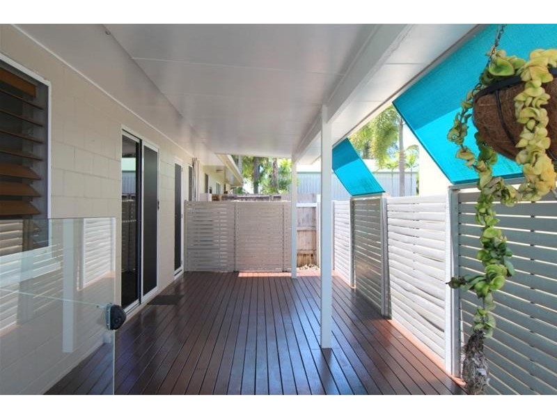 2/6 Hilliar Street, Wongaling Beach QLD 4852