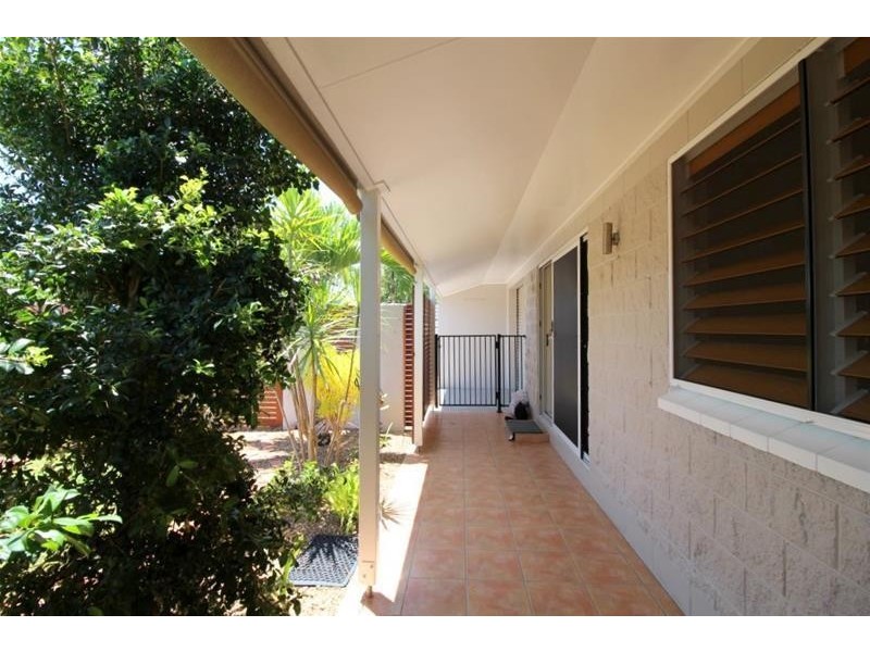 2/6 Hilliar Street, Wongaling Beach QLD 4852