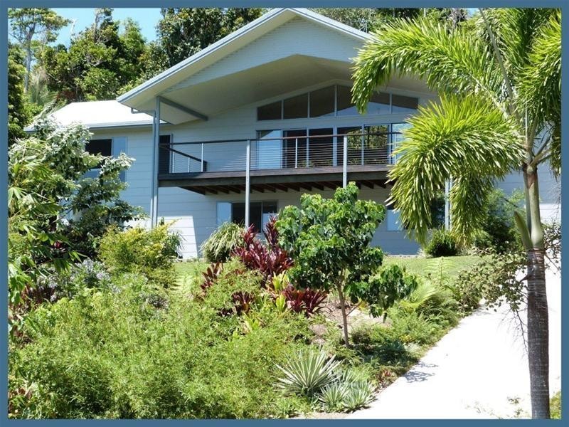 19 The Boulevard, South Mission Beach QLD 4852