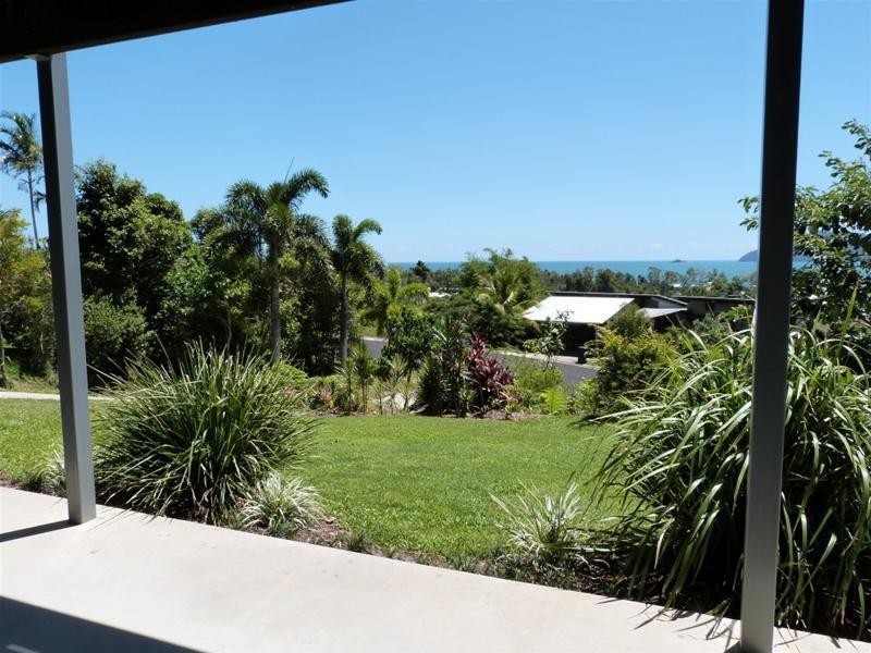 19 The Boulevard, South Mission Beach QLD 4852