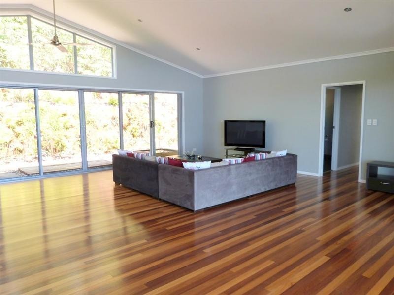 19 The Boulevard, South Mission Beach QLD 4852