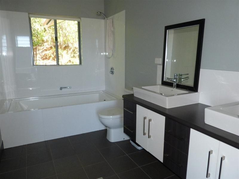 19 The Boulevard, South Mission Beach QLD 4852