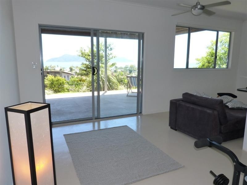 19 The Boulevard, South Mission Beach QLD 4852