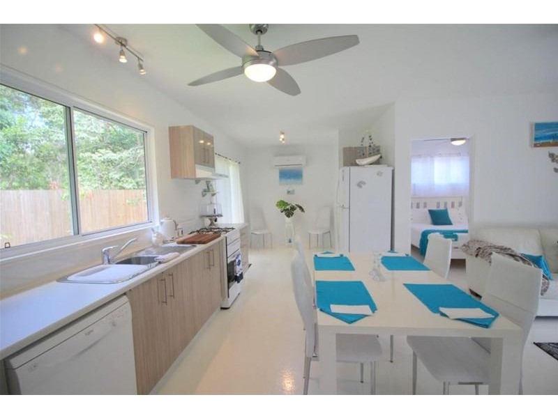 16 Pacific View Drive, Wongaling Beach QLD 4852